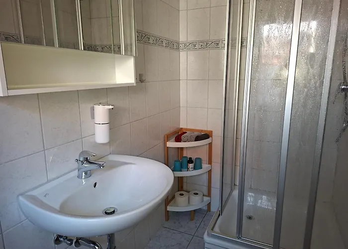 Schoene Ecke דירה *