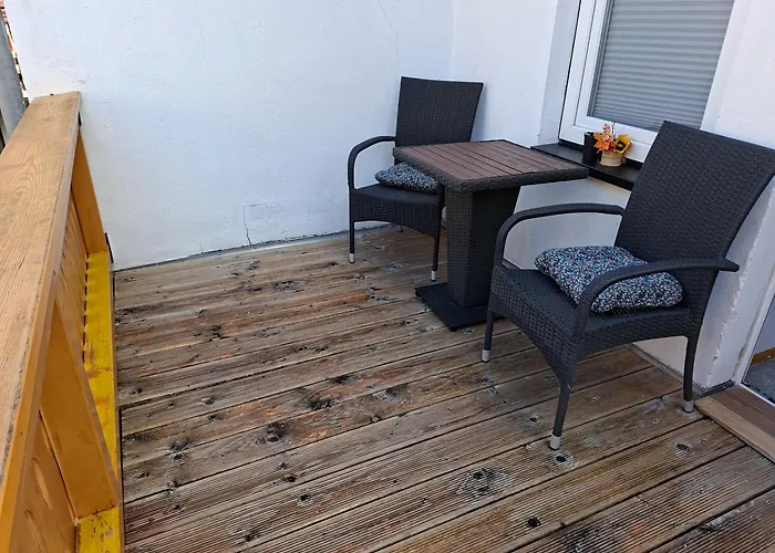 Schoene Ecke * ורניגרוד